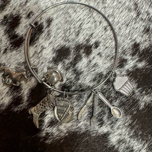 Silver bangle charm bracelet - Picture 2 of 3